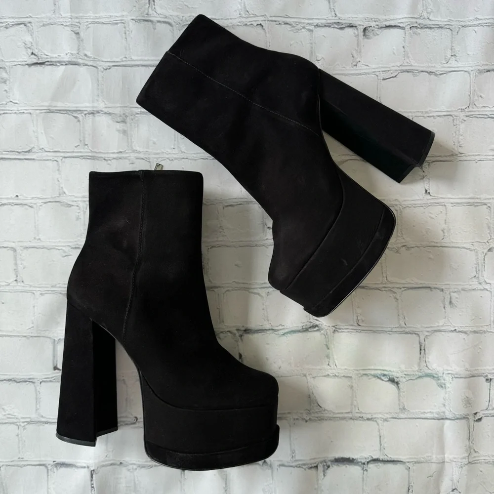 SCHUTZ excellent used